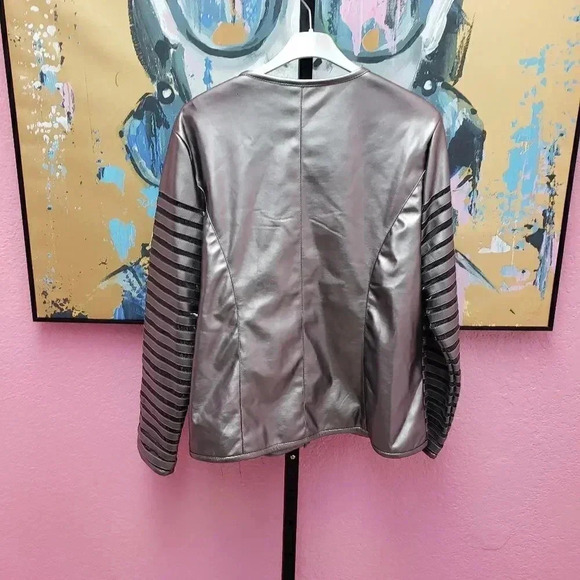 T & W Designs Metallic Jacket - Picture 2 of 6